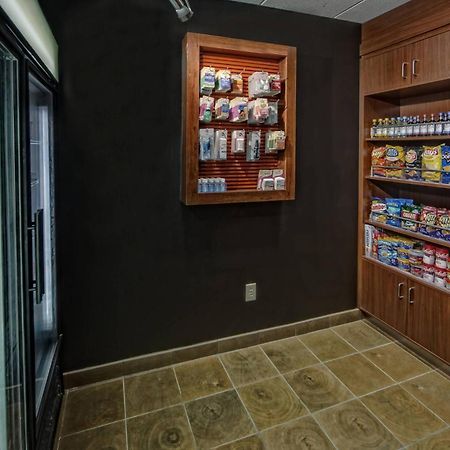 孟菲斯南海文万怡酒店 外观 照片